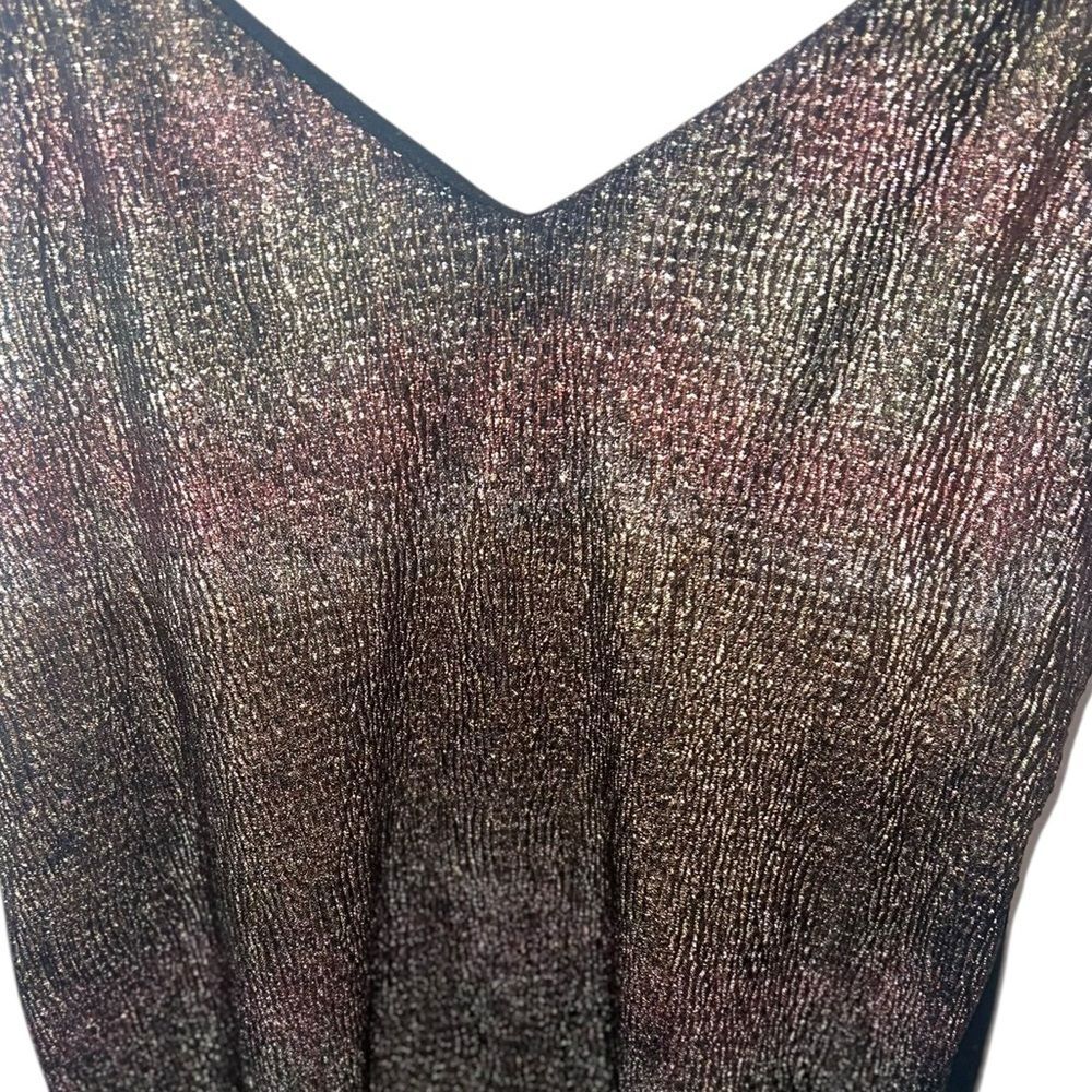 Urban Outfitters Kimchi Blue Metallic Shimmer Camisole Size M Gold Black Party - Picture 3 of 6